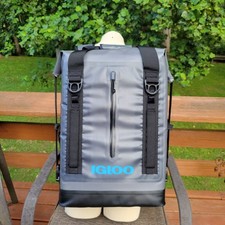 Igloo cooler igloo for sale  Saint Albans