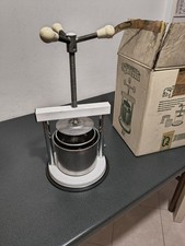 Torchio vintage per usato Torchio vintage per usato  Bologna