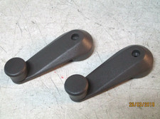 Coppia maniglie alzavetro usato Coppia maniglie alzavetro usato  Figline Valdarno