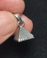 Pingente de pirâmide 3D feito à mão de prata esterlina 925 do Egito comprar usado  Enviando para Brazil
