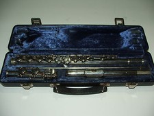 Flauta Armstrong 104 banhada a prata com estojo EXCELENTE ESTADO 39 43821 comprar usado Flauta Armstrong 104 banhada a prata com estojo EXCELENTE ESTADO 39 43821 comprar usado  Enviando para Brazil