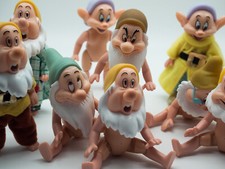 Disney nani biancaneve usato  Milano