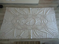 Nappe brodée médaillons d'occasion  Le Cannet