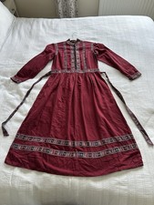 Ritu kumar roshafi for sale Ritu kumar roshafi for sale  MARCH