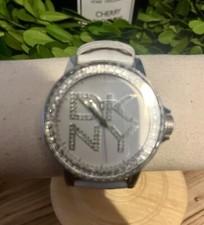 Dkny damenuhr silberfarbend gebraucht kaufen  Jocketa