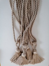 Raffhalter quaste bommel gebraucht kaufen  Kämpfelbach