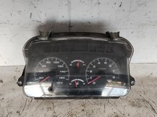 Quadro strumenti contachilomet usato Quadro strumenti contachilomet usato  Italia