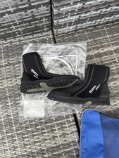 Mares diving boots for sale  PRESCOT