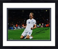 Foto de comemoração de gol assinada pela seleção nacional da Inglaterra de Harry Kane 8 x 10 comprar usado  Enviando para Brazil