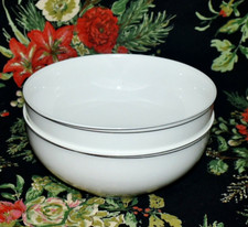 Conjunto de 2 tigelas de servir Lauren Ralph Lauren VOWS porcelana óssea 8-1/2" para todos os fins comprar usado Conjunto de 2 tigelas de servir Lauren Ralph Lauren VOWS porcelana óssea 8-1/2" para todos os fins comprar usado  Enviando para Brazil