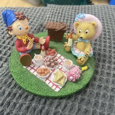 Vintage noddy picnic for sale Vintage noddy picnic for sale  ASHFORD