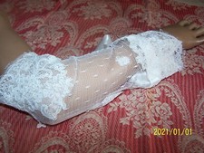Accessoire mariage. mitaines d'occasion  Nevers