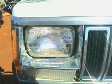 Passenger right headlight for sale  Gaffney