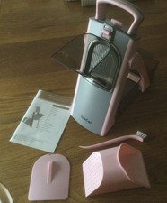 Fatiador de mandolina para cozinha, fatiador de legumes e pepino, fácil de limpar (branco) comprar usado Fatiador de mandolina para cozinha, fatiador de legumes e pepino, fácil de limpar (branco) comprar usado  Enviando para Brazil