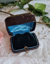 Ancien ecrin bijoux d'occasion  Le Poinçonnet