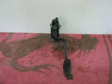 Pedale acceleratore 0281002342 usato  Sinopoli