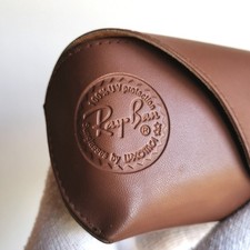 Fodero occhiali sole usato Fodero occhiali sole usato  Roma