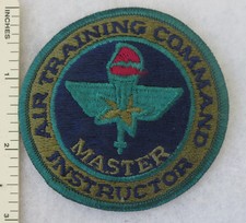 REMENDO DA FORÇA AÉREA AIR TRAINING COMMAND MASTER INSTRUCTOR US AIR FORCE Subjugado USAF Vintage comprar usado  Enviando para Brazil