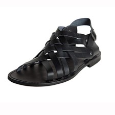 Scarpe sandali uomo usato  Ostuni