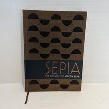 Sépia: A Cozinha de Martin Benn por Martin Benn. Assinado pelo autor. comprar usado  Enviando para Brazil