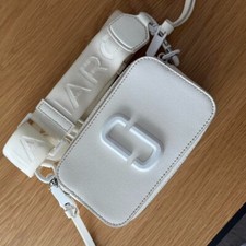 Bolsa tiracolo Marc Jacobs The Snapshot DTM branca 🤍 | Luxo designer autêntico, usado comprar usado  Enviando para Brazil