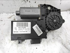 Motorino alzavetro anteriore usato  Italia