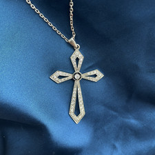 Pendentif croix diamants d'occasion  Marcq-en-Barœul