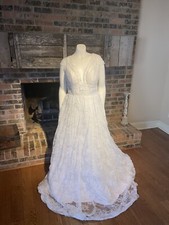 White lace wedding for sale  Cleveland