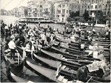 Venezia protesta gondolieri usato  Cremona
