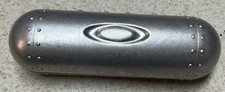 Óculos de sol Oakley metal torpedo pílula cápsula cofre estojo rígido para óculos comprar usado  Enviando para Brazil
