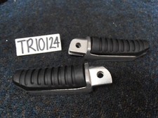 Usado, Apoio para os pés dianteiro Suzuki GSR750 2011-16 10/24 2 comprar usado  Enviando para Brazil