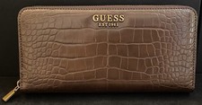 carteira feminina guess comprar usado carteira feminina guess comprar usado Enviando para Brazil