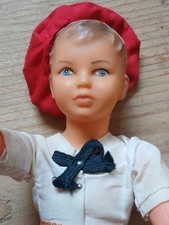 Poupée folklorique pays d'occasion Poupée folklorique pays d'occasion  Pont-l'Abbé