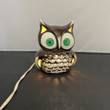 Usado, Vintage MCM Cerâmica Coruja Luz Noturna Marrom e Branco com Olhos Verdes Caridade comprar usado  Enviando para Brazil