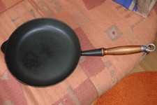 Eisenpfanne cousance 28 gebraucht kaufen  Lohmar