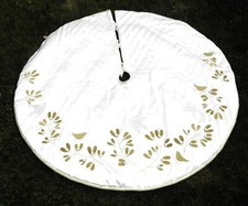 Christmas tree skirt for sale  Farmington