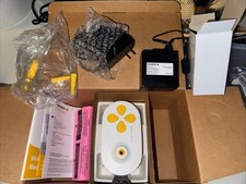 Medela double electric d'occasion  Expédié en Belgium