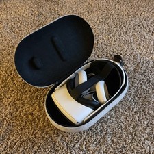 Oculus quest 128 for sale  Downs