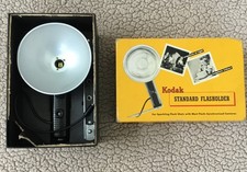 Suporte de flash padrão vintage KODAK com suporte. Caixa original. Por volta de 1962 , usado comprar usado Suporte de flash padrão vintage KODAK com suporte. Caixa original. Por volta de 1962 , usado comprar usado  Enviando para Brazil