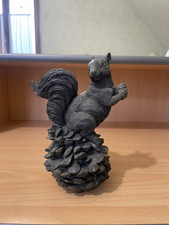 écureuil statuette sûrement d'occasion  Viarmes