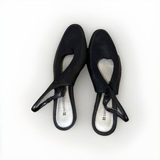 Naturalizer women heels for sale  Milton