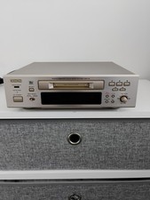 Denon dmd f100 for sale Denon dmd f100 for sale  WAKEFIELD