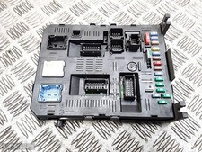 Usado, 2008 PEUGEOT 307 FUSE BOX UNDER THE PANEL 1400PETROL 9663510380 comprar usado  Enviando para Brazil