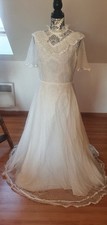 Robe mariée vintage d'occasion  Aulnoye-Aymeries