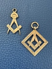 Two solid 9ct for sale  ORPINGTON