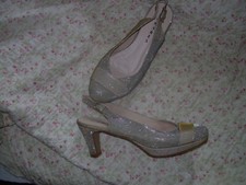Pomares vasquez chaussures d'occasion  Bourgoin-Jallieu