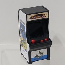 Chaveiro Galaxian Retro Arcade Mini Player por Super Impulse Limited, Funciona! comprar usado Chaveiro Galaxian Retro Arcade Mini Player por Super Impulse Limited, Funciona! comprar usado  Enviando para Brazil