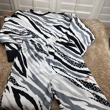 Nike womens oversized for sale  Newnan