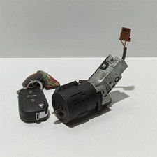 Blocchetto accensione con usato Blocchetto accensione con usato  Italia