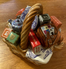 Ringtons monty basket for sale  CAMBRIDGE